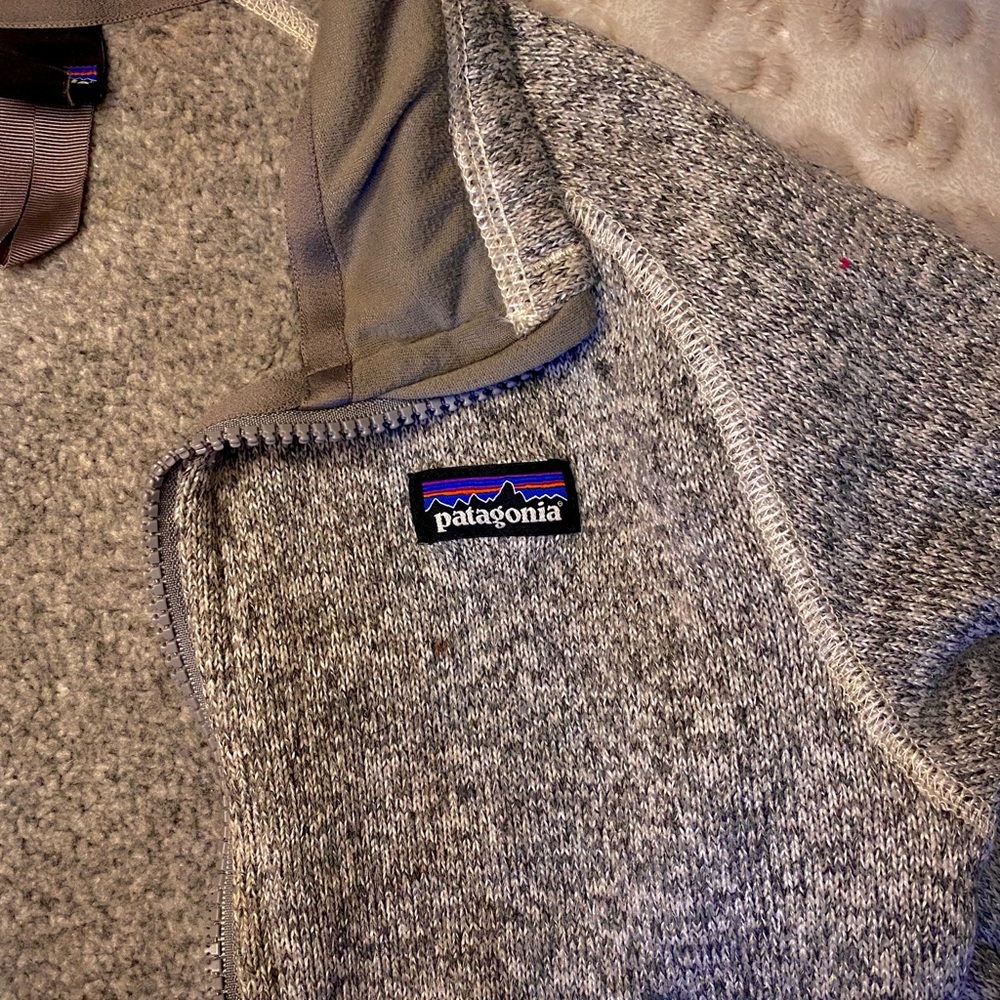 SOLD Patagonia grey Youth XL zip up jacket